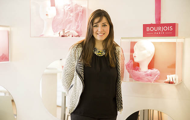 Varinia, social media manager de Bourjois Espaa