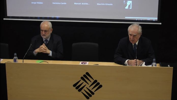 De izq. a drcha. los analistas Florentino Portero y Javier Ruprez.