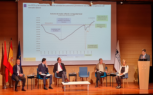 El ministro Jos Luis Escriv en la Universidad Francisco de Vitoria (UFV)
